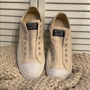 NWOT Converse